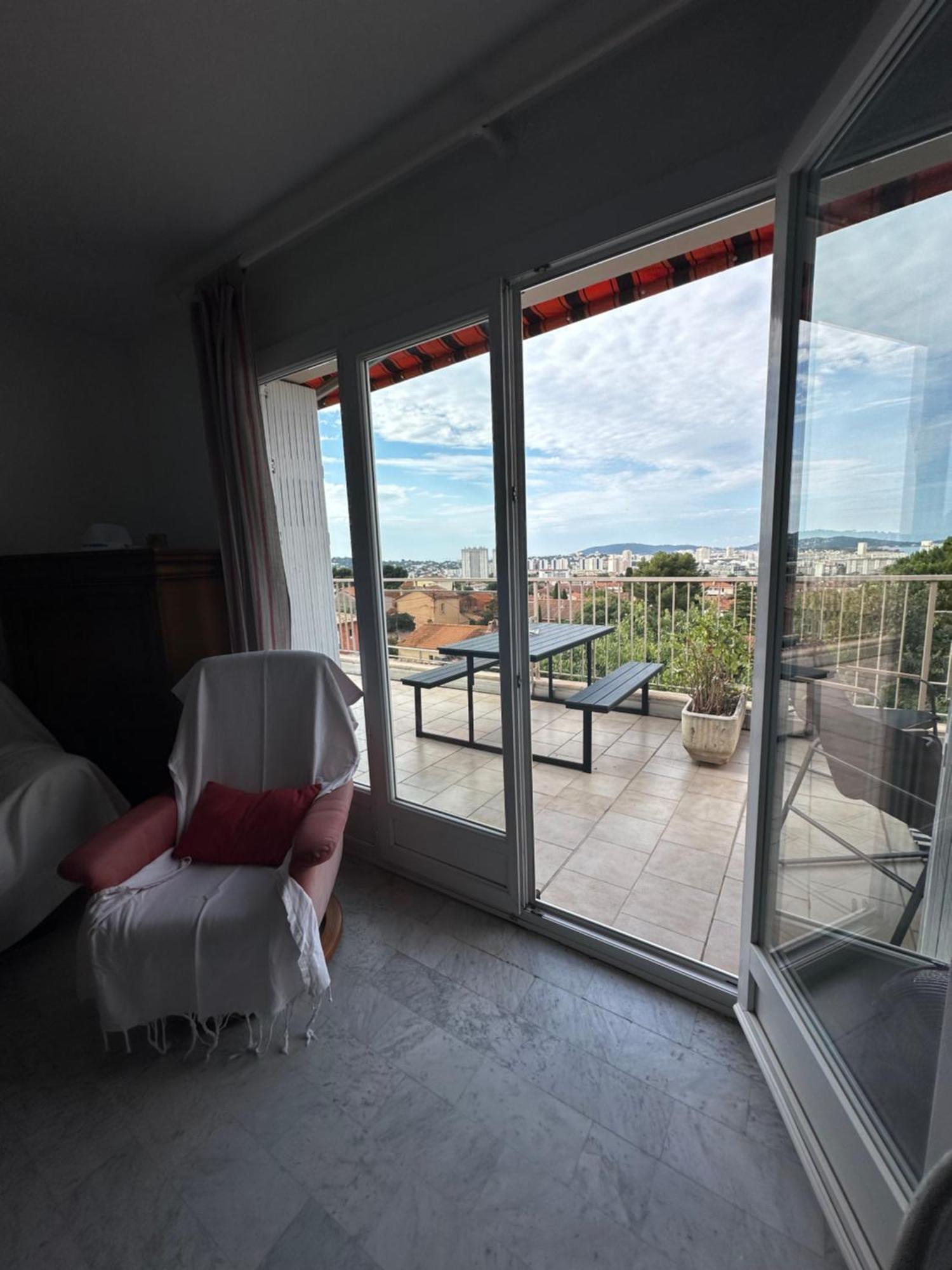 T4 Avec Terrasse Et Garage Prive Διαμέρισμα Τουλόν Εξωτερικό φωτογραφία